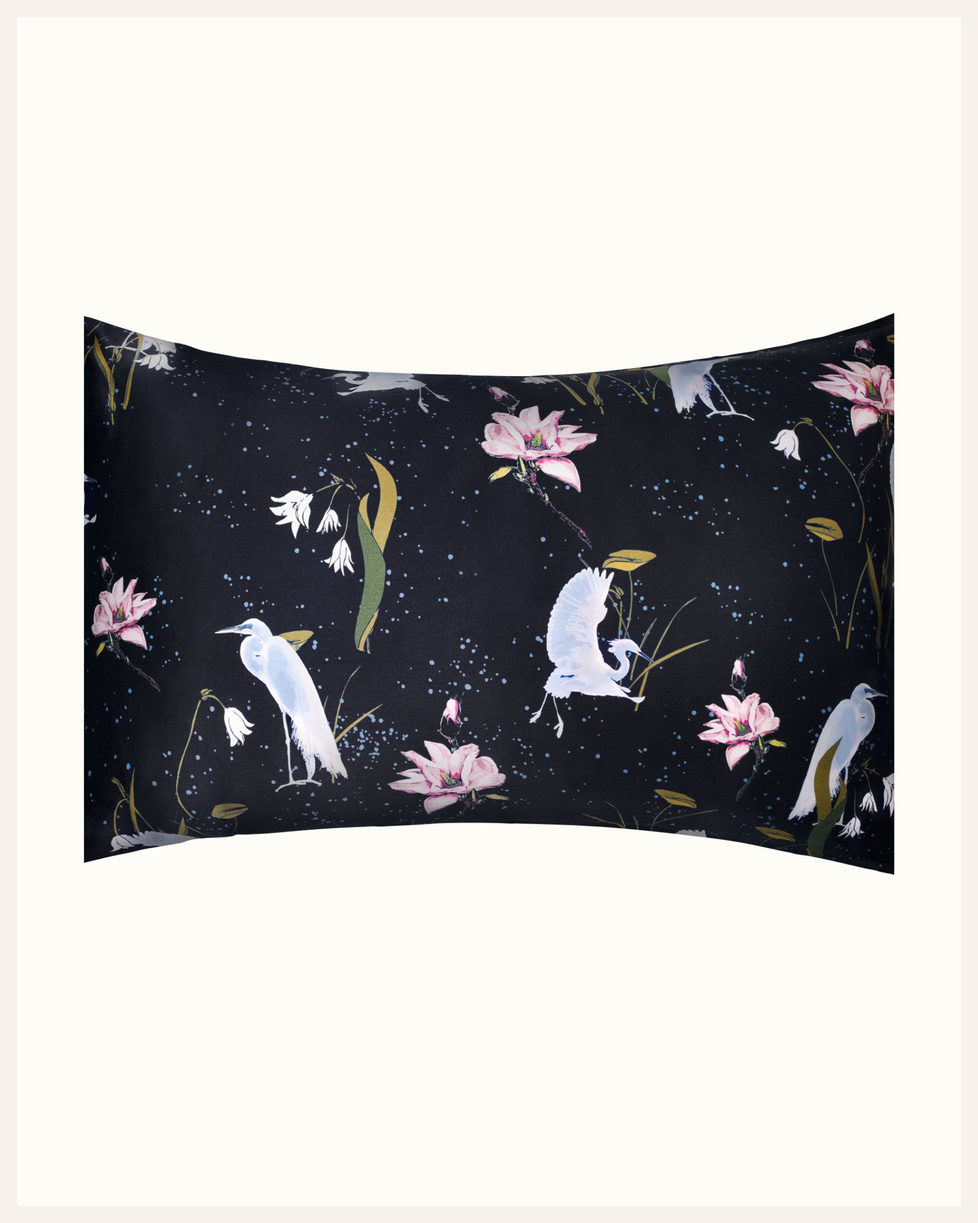 The Beauty Sleeper silk pillowcase in Leo Black 50x75 cm — keeps skin moisturised and hair smooth overnight