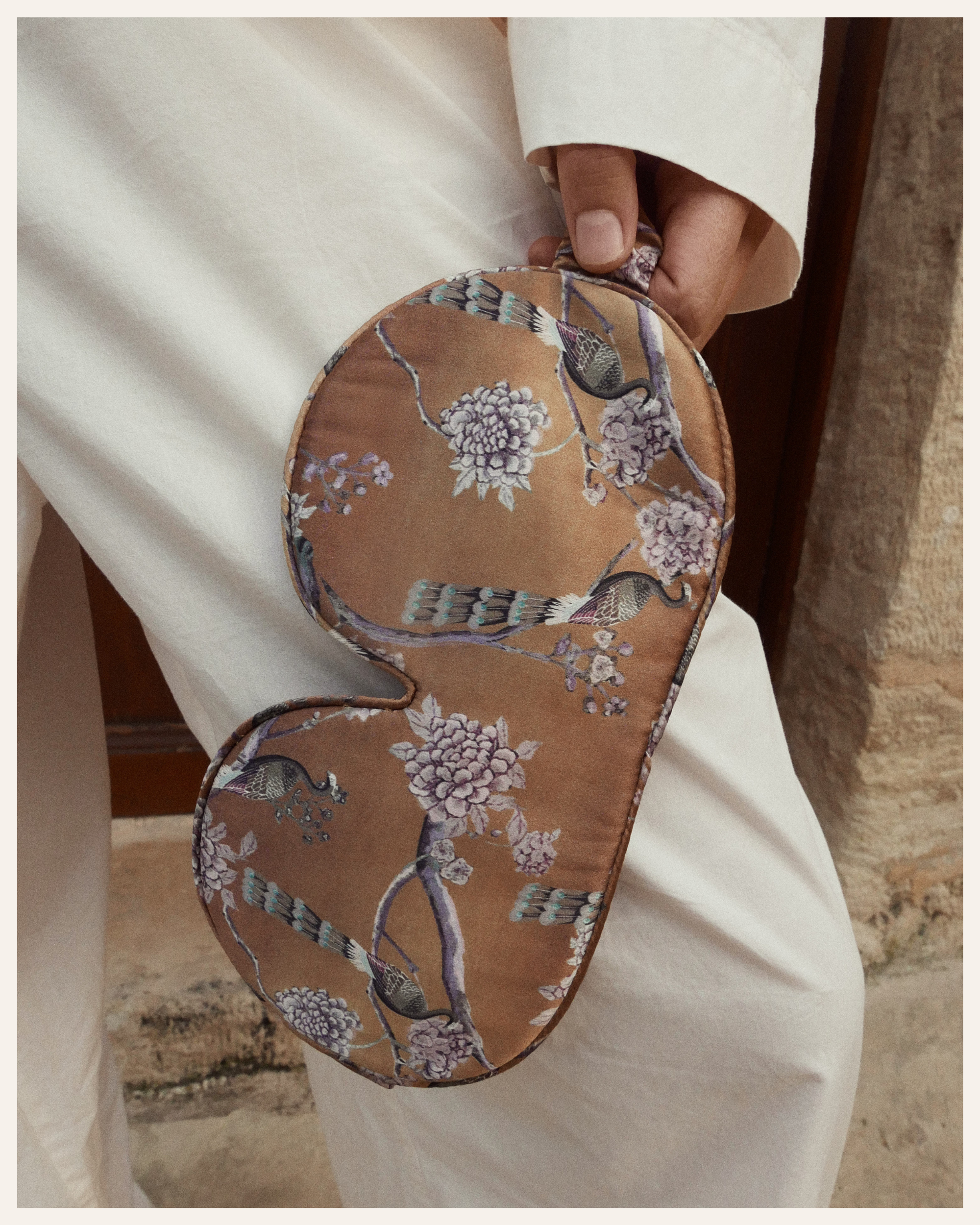 The Beauty Sleeper Apus Gold silk sleep mask lifestyle — Mother Nature’s best beauty treatment