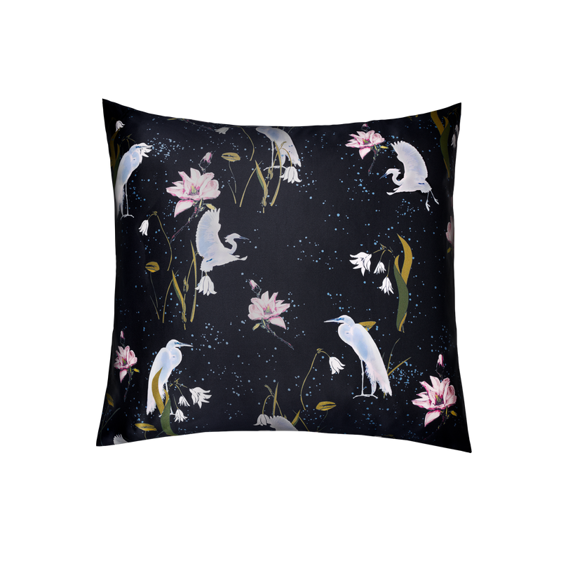 Silk Pillowcase 60x63 cm | Leo Black